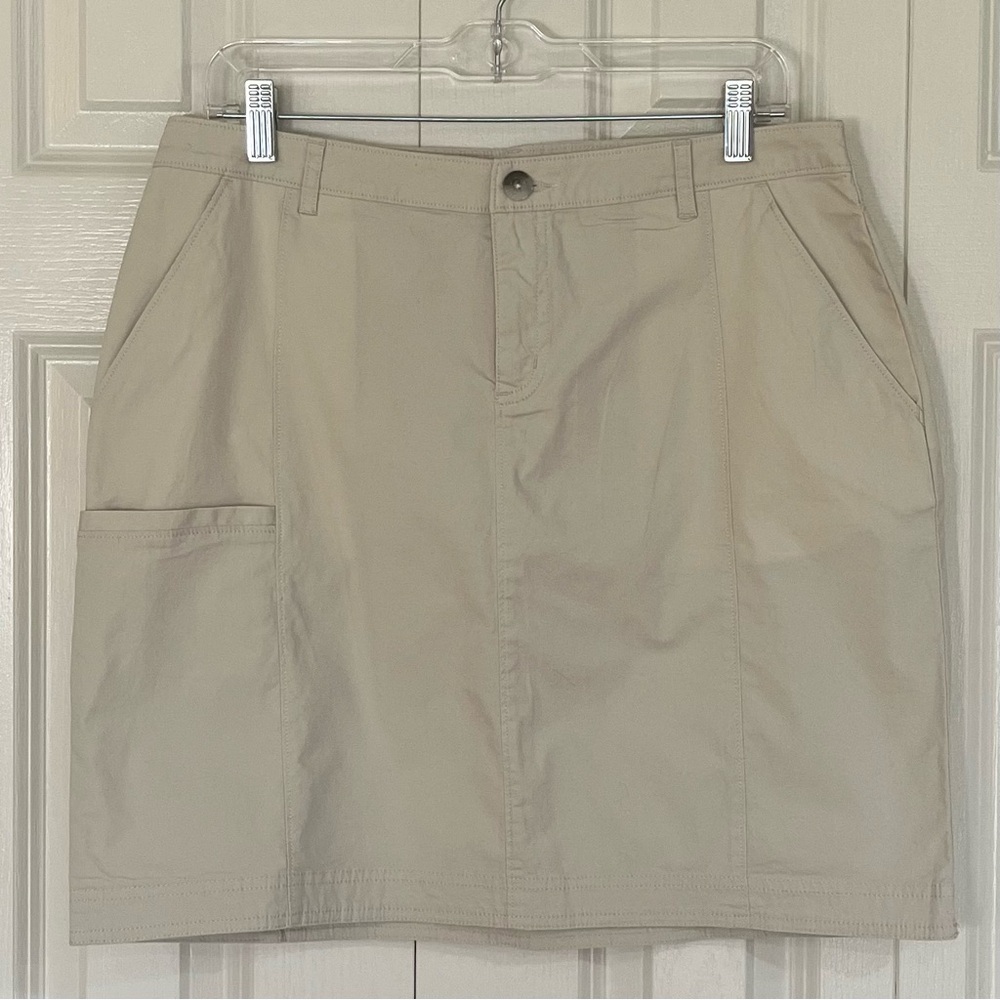 Woolrich Khaki Utility Cargo Skirt Size 10 Preppy Lightweight
